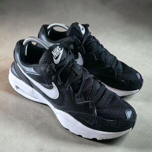 Nike Women's Air Max Black White CJ1671-003 Size 9.5 Shoes Sneakers *No Insoles*